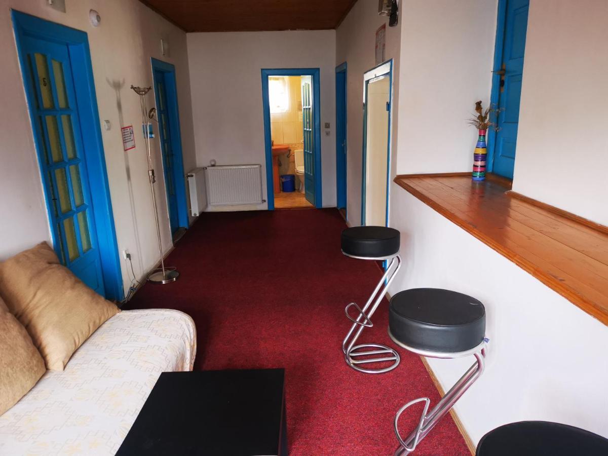 Enjoy Hostel Cluj-Napoca Eksteriør billede