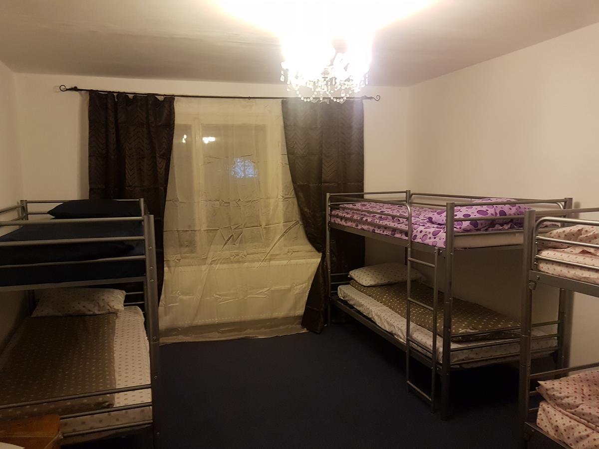 Enjoy Hostel Cluj-Napoca Eksteriør billede