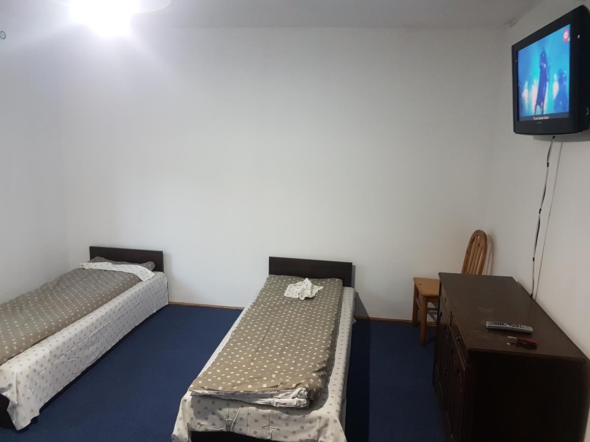 Enjoy Hostel Cluj-Napoca Eksteriør billede