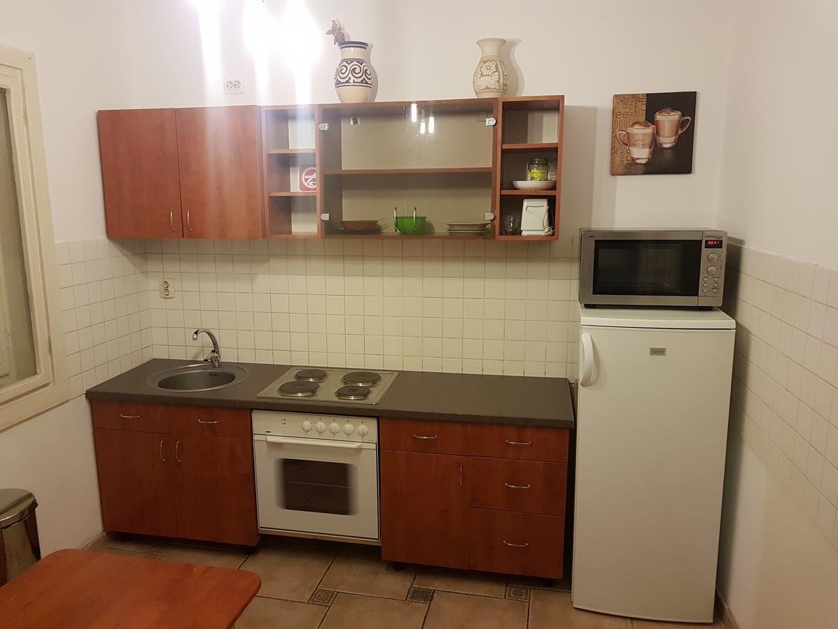 Enjoy Hostel Cluj-Napoca Eksteriør billede