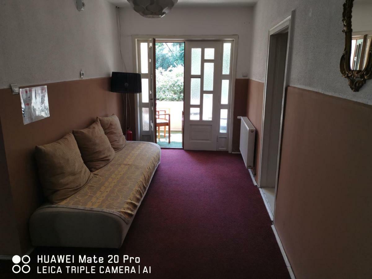 Enjoy Hostel Cluj-Napoca Eksteriør billede